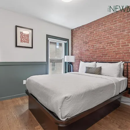304 Newbury Street By Thatch Boston