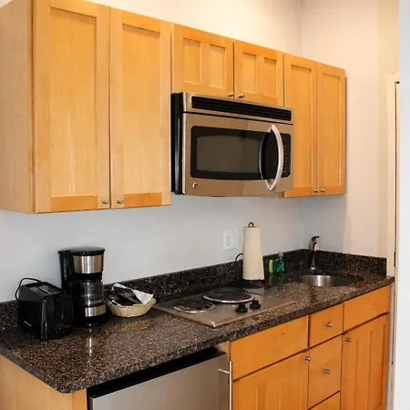 Apartment Charming In Brownstone, #6 *