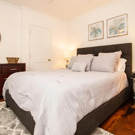Apartment Stylish 2br W Full Kitchen, Laundry & Cen Air Boston