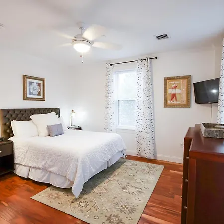 2br2ba South End Gem Steps To Northeastern