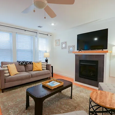 2br2ba South End Gem Steps To Northeastern Apartment *