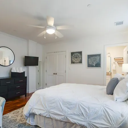 2br2ba South End Gem Steps To Northeastern *