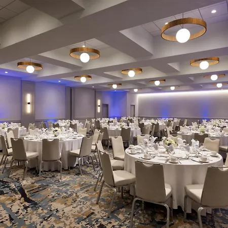 Hilton Back Bay Hotel