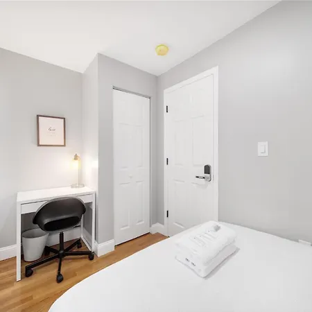 Apartment Southie Living By Seaport, Red Line, Beach & Bars Boston