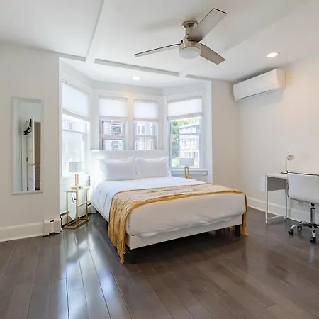 Spacious 5br Near Fenway Parking Boston
