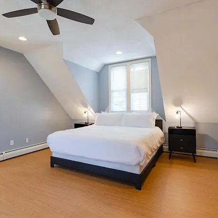 Holiday home Spacious 5br Near Fenway Parking *