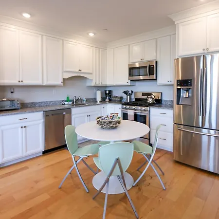 Apartment Upscale South End Walk To Northeastern Boston
