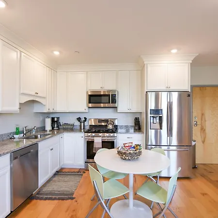Apartment Upscale South End Walk To Northeastern Boston