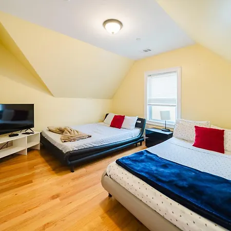 Apartment Family-Friendly 4Br Boston Stay Near Franklin Park, Free Parking, Near Mtba 233-3