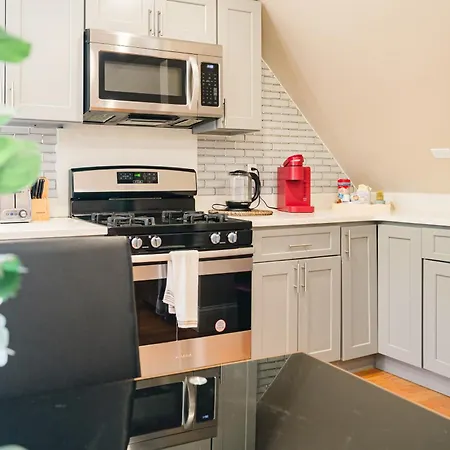 Family-Friendly 4Br Boston Stay Near Franklin Park, Free Parking, Near Mtba 233-3 Apartment