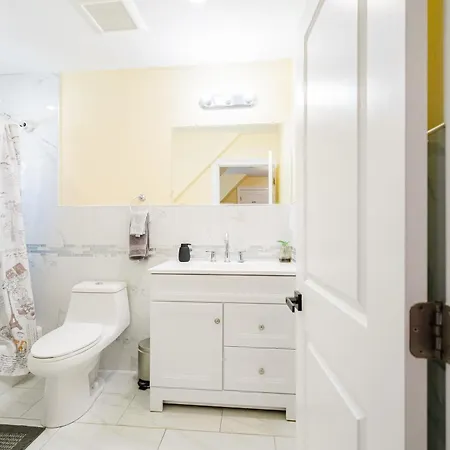 Family-Friendly 4Br Boston Stay Near Franklin Park, Free Parking, Near Mtba 233-3 Apartment *