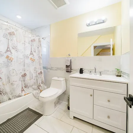 Family-Friendly 4Br Boston Stay Near Franklin Park, Free Parking, Near Mtba 233-3 Apartment