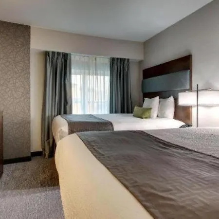 Hotel Roundhouse Boston