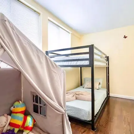 Apartment Stylish 4br Boston, Pet-friendly Near Savin Hill, I-93 & Red Line 30-1 *