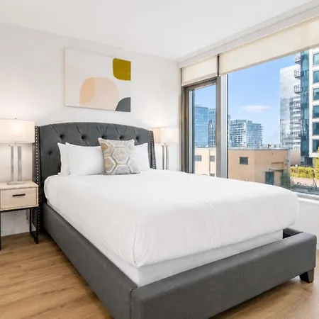 Full Private Downtown Seaport Apartment *