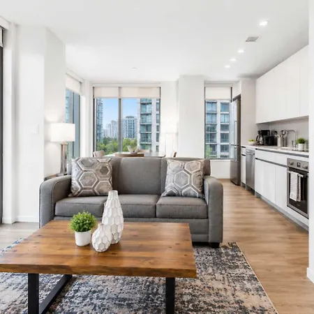 Full Private Downtown Seaport Apartment