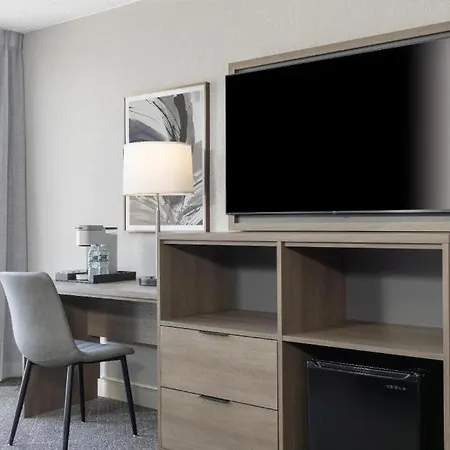 Midtown Motel 3*