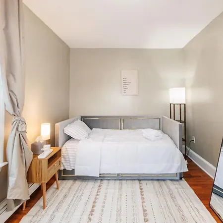 Apartment In-unit Laundry Your Family And Friends Space *