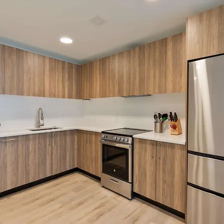 Apartment Gorgeous With Kitchen With Gym