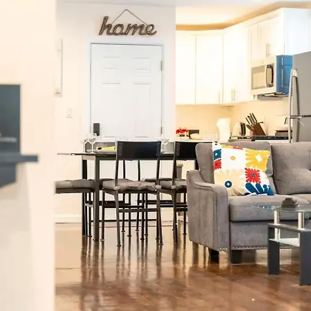 Stylish 4br Boston, Pet-friendly Near Savin Hill, I-93 & Red Line 30-1