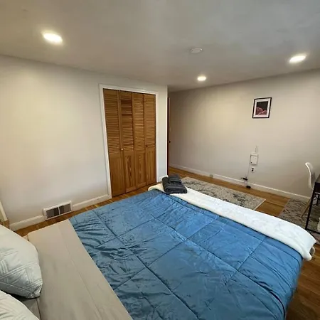 14-outofservice Homestay Boston