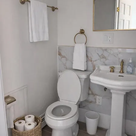 Sullivan Heritage 1847 - Queen Private Bathroom In A Private 3* Boston