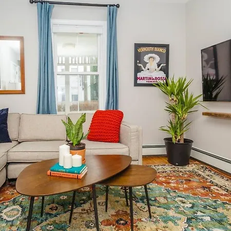Holiday home Bright & Spacious Near T