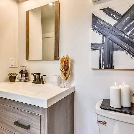 Luxe Near T *