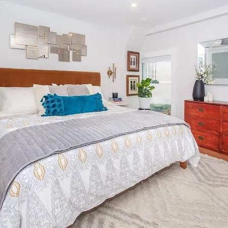 Holiday home Cozy Duplex Near T