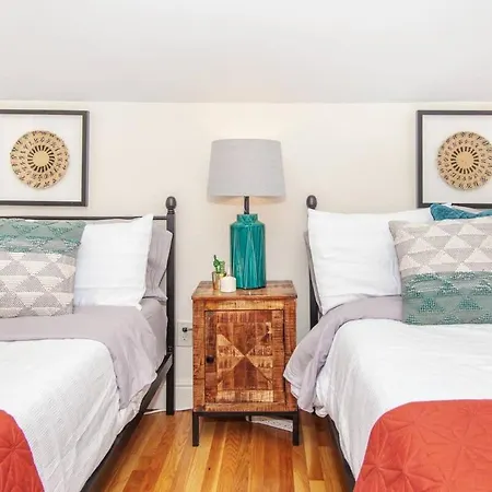 Cozy Oasis Near South End Boston