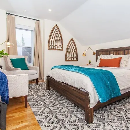 Cozy Oasis Near South End *