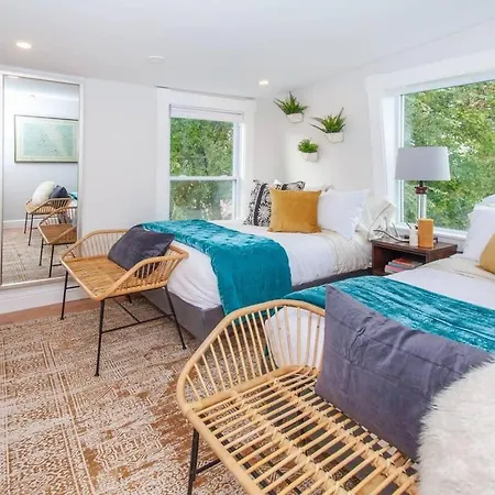 Holiday home Cozy Duplex Near T