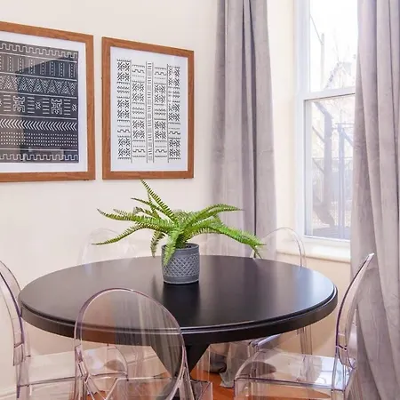 Expansive Essential Triplex Near T Holiday home Boston