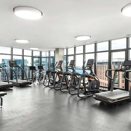 Apartment Luxury Seaport Rooftop & Pool *