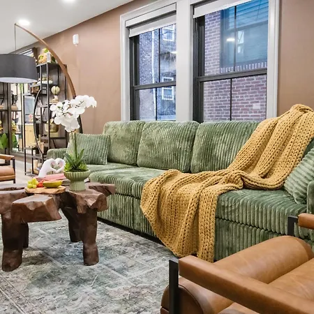 North End 2-story Penthouse | Prime Location *