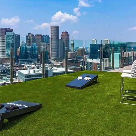 Apartment Luxury Seaport Rooftop & Pool