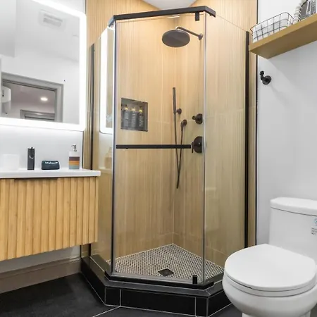 North End 2-story Penthouse | Prime Location Apartment