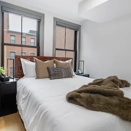 Apartment North End 2-story Penthouse | Prime Location *