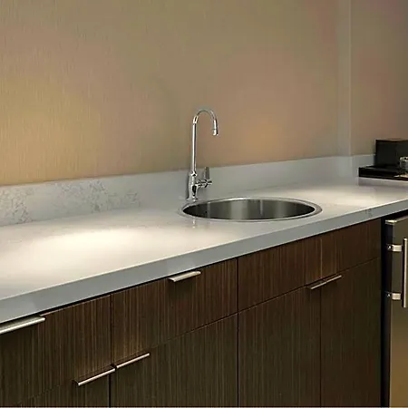 Renaissance Seaport District 4* Boston