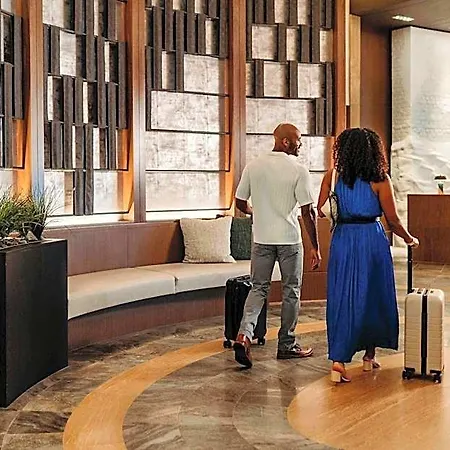 Renaissance Seaport District Hotel