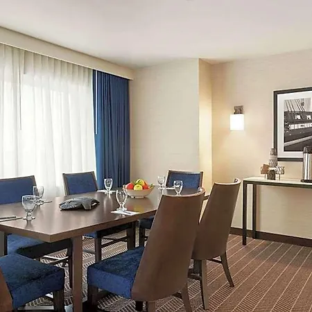 Hotel Embassy At Logan Airport Boston