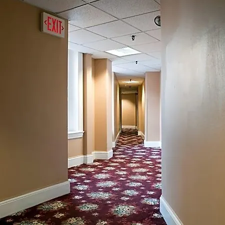 Hotel Buckminster