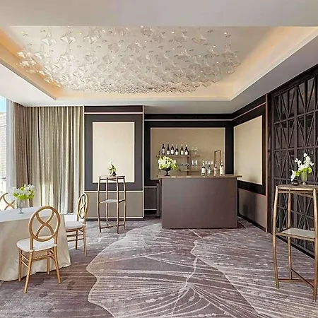 Hotel Common 2*