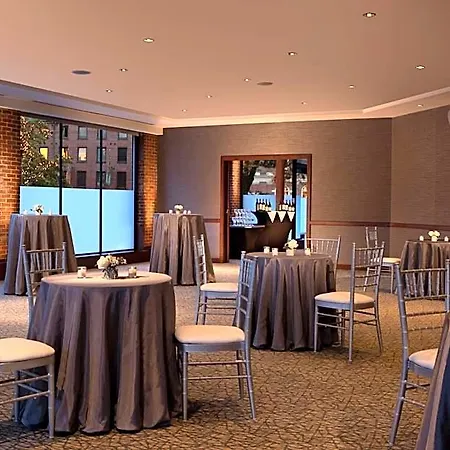 Hotel The Bostonian 4*
