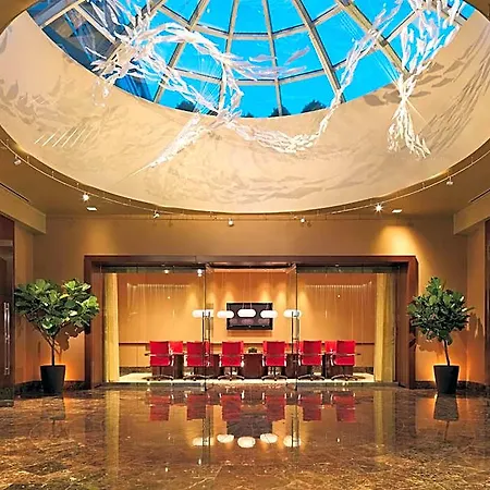 Battery Wharf Hotel, Waterfront Hotel