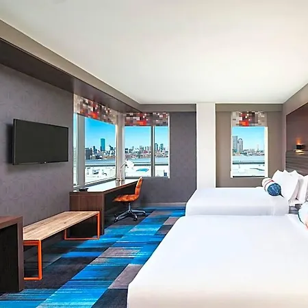 Aloft By Marriott Seaport District 4* Boston