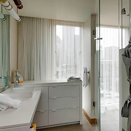 The Envoy Hotel, Autograph Collection 4* Boston