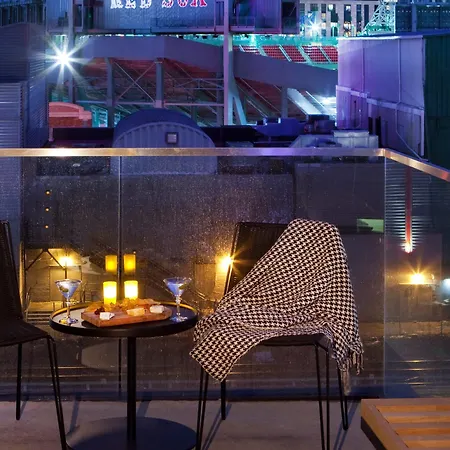 Commonwealth Hotel 5*