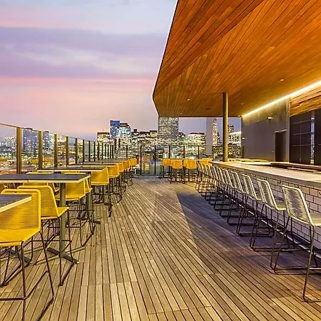 Cambria Downtown - Seaport Hotel