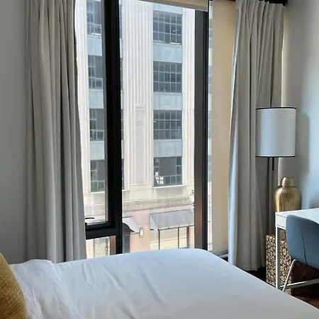 Back-bay Upscale Bos Common Downtown *